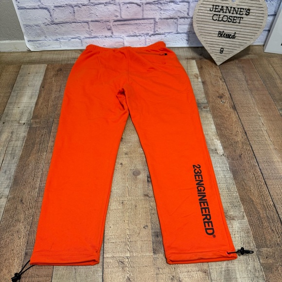 Air Jordan 23 Engineered Fleece Pants Joggers Size M Orange DQ8088-891 M w flaw - Picture 13 of 14